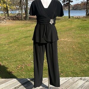 R&M Richards two-piece flowy dressy pantsuit 10P